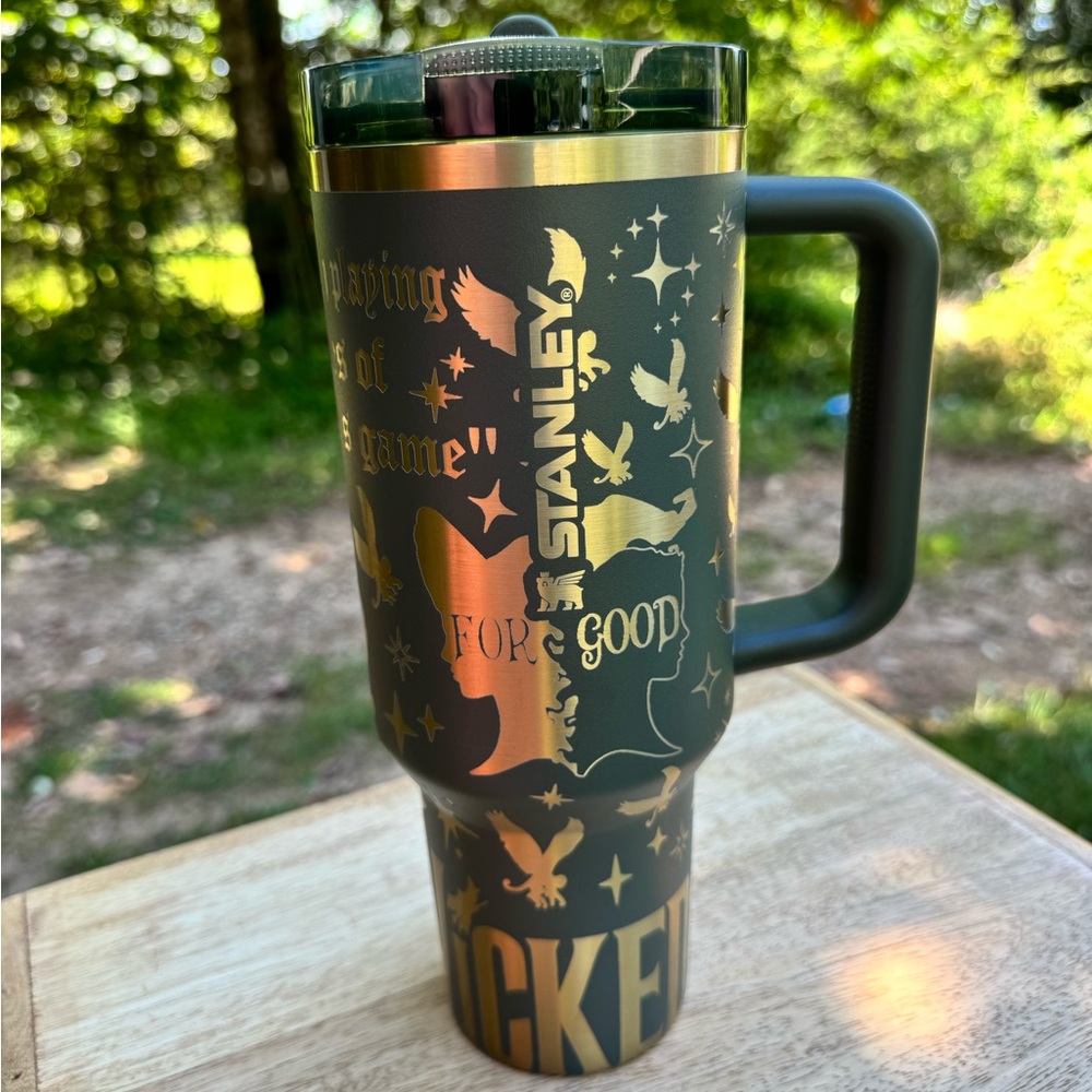 STANLEY 40OZ QUENCHER PROTOUR TUMBLER CYPRESS WIKKED ENGRAVED NEW